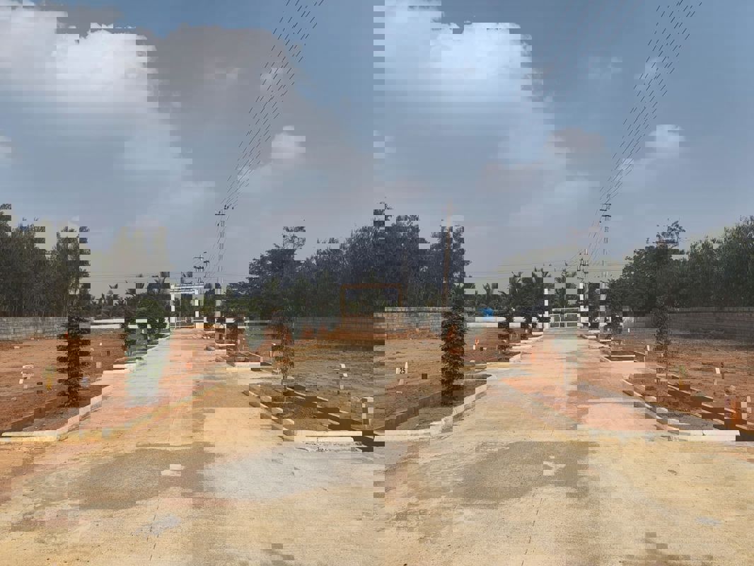 Plot For Sale in Malur