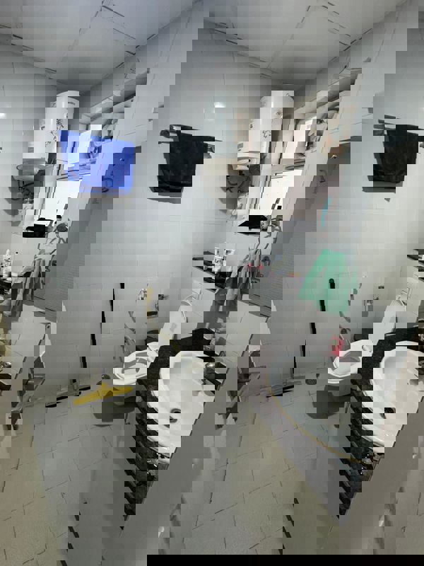 4 BHK + Pooja Room,Servant Room,Study Room,Extra Room Builder Floor For Rent in SS Aaron Ville