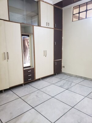 2 BHK Builder Floor For Rent in Janakpuri