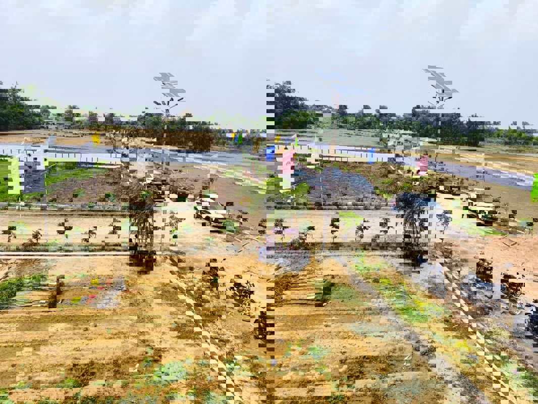 Plot For Sale in Raebareli Road