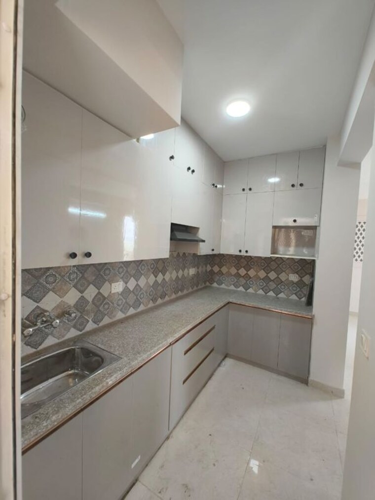 Kitchen, signature-global-proxima 2 Bedroom 674 Sq.Ft. Apartment In Sector 89 Gurgaon 9775380