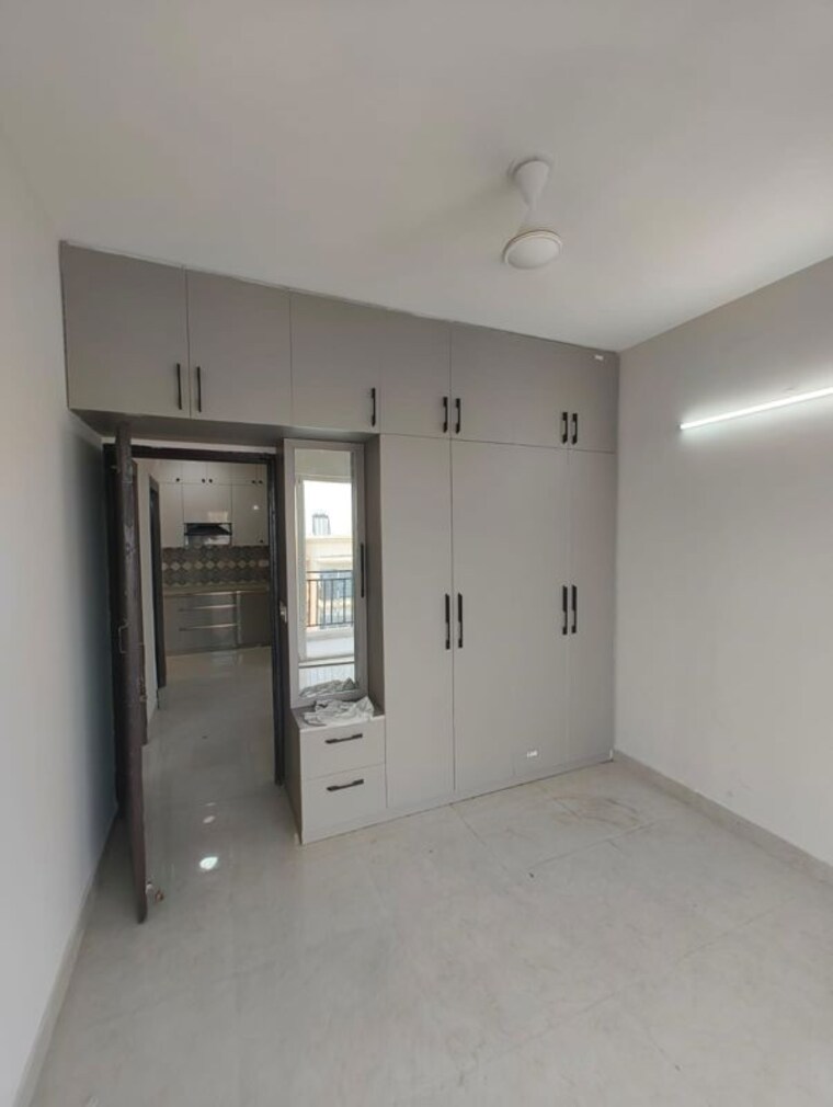 Room, signature-global-proxima 2 Bedroom 674 Sq.Ft. Apartment In Sector 89 Gurgaon 9775380