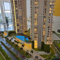 4 BHK + Servant Room Apartment For Sale in Landmark Skyvue