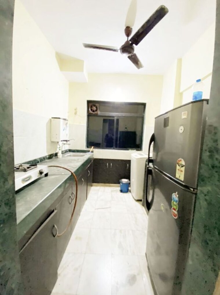 Kitchen, ng-complex 2 Bedroom 715 Sq.Ft. Apartment In Andheri East Mumbai 9775478
