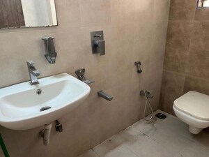 Bathroom in 2 BHK Apartment at Shah Complex 2, Sanpada – for Rent