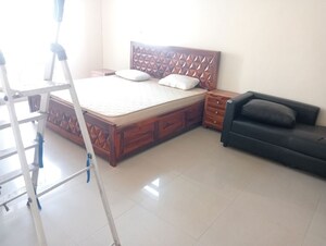 4 BHK Apartment For Rent in DLF Belvedere Towers, Sector 24