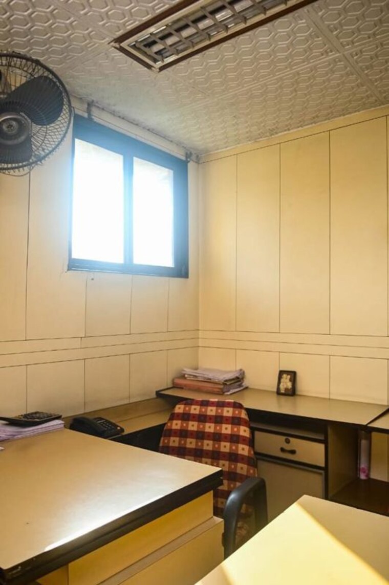 Team Area, barabazar market Commercial Office Space 250 Sq.Ft. In Barabazar Market Kolkata 9775483