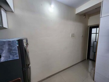 Room in 1 BHK Apartment at Mira Road East – for Sale