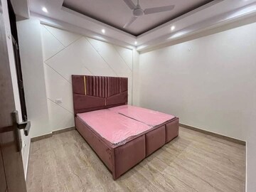 Bedroom in 2 BHK Apartment at Saket – for Rent