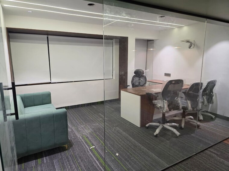 Team Area, vijay nagar Commercial Office Space 2339 Sq.Ft. In Vijay Nagar Indore 9775400