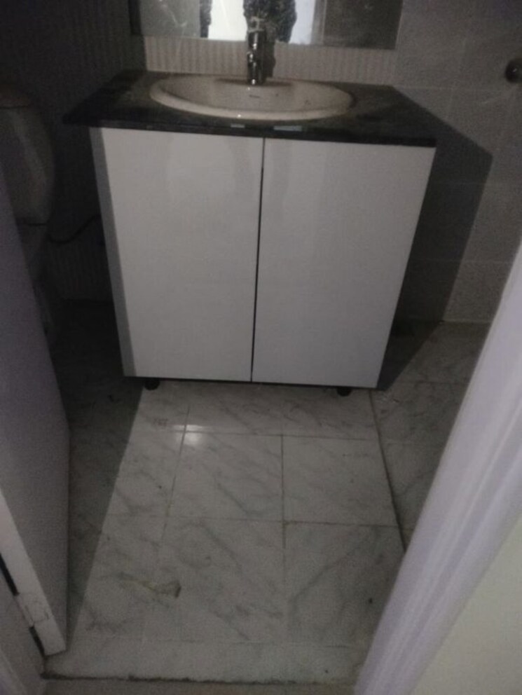 Bathroom, sare-home 3 Bedroom 1593 Sq.Ft. Apartment In Sector 92 Gurgaon 9775587