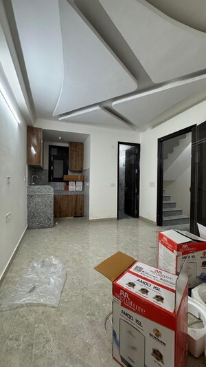 Building Lobby in 1 BHK Builder Floor at Chattarpur – for Rent