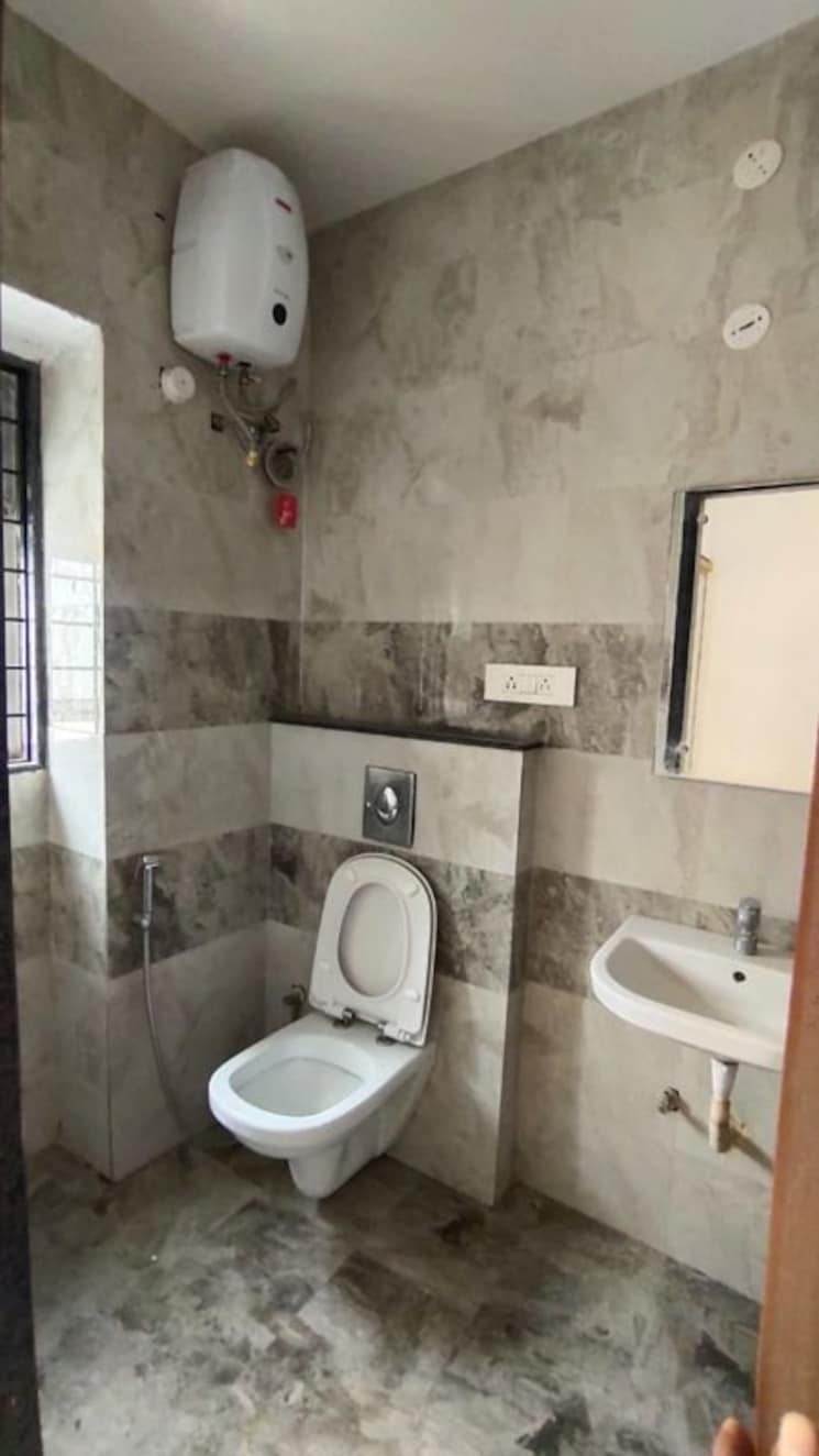 Bathroom, begumpet 3 Bedroom 2000 Sq.Ft. Apartment In Begumpet Hyderabad 9775620