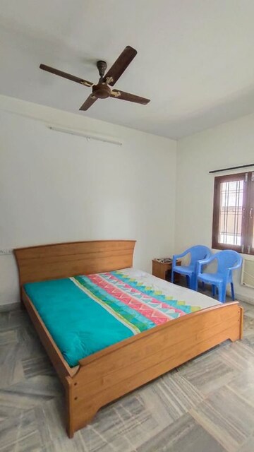 Bedroom in 3 BHK Apartment at Begumpet – for Rent