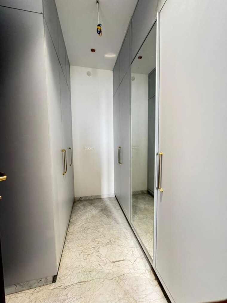 undefined, dlf phase ii 4 Bedroom 2700 Sq.Ft. Builder Floor In Dlf Phase ii Gurgaon 9775580