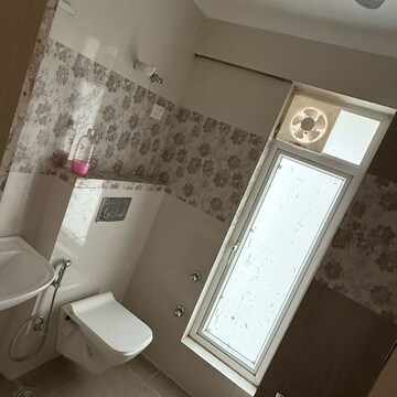 Furnished Amenities in 2 BHK Apartment at Supertech Hues, Sector 68 – for Rent