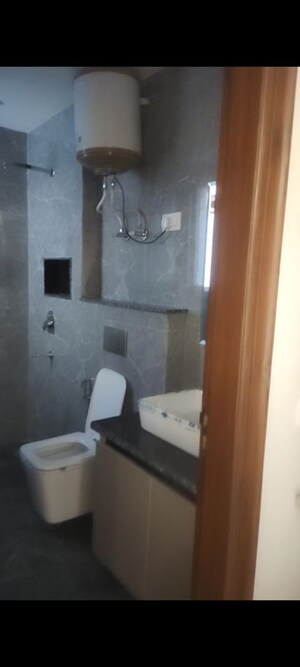 Master Bedroom in 1 BHK Builder Floor at Sector 55 – for Rent