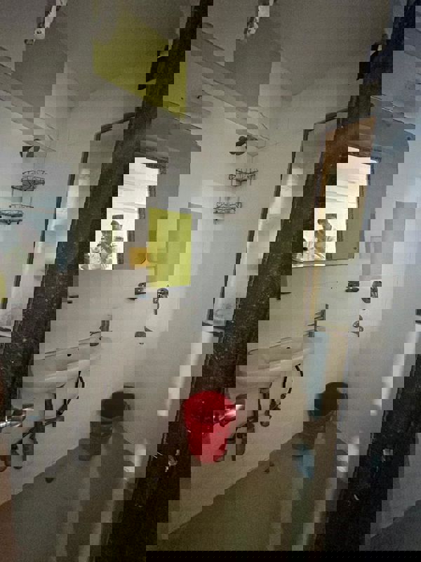 1 Rk  250 Sq.Ft. Apartment in Diago Apartment