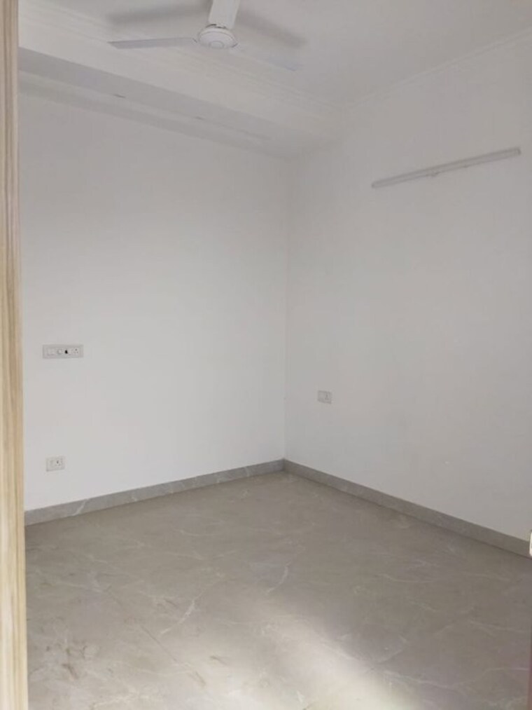 Room, chattarpur 1 Bedroom 500 Sq.Ft. Builder Floor In Chattarpur Delhi 9775708