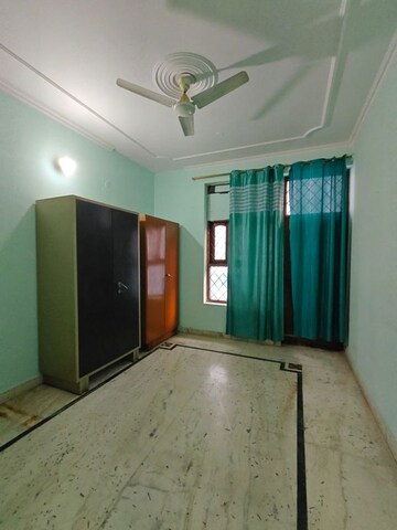 Room in 3 BHK Apartment at Emaar Gurgaon Greens, Sector 102 – for Sale