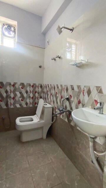 Bathroom in 2 BHK Builder Floor at Ameerpet – for Rent