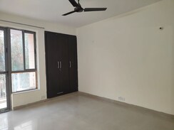 2 BHK Apartment For Sale in Unitech Uniworld Gardens 2