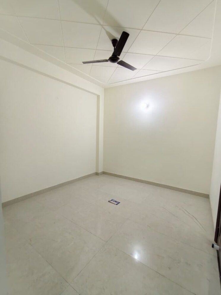 Room, mehrauli 1 Bedroom 450 Sq.Ft. Builder Floor In Mehrauli Delhi 9775763
