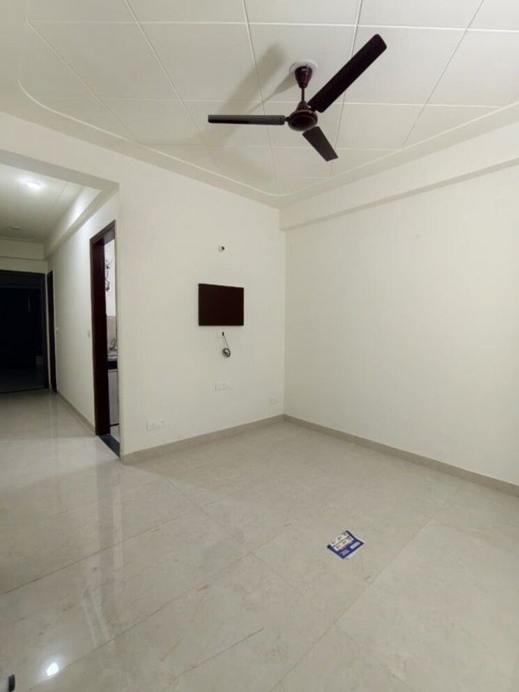Room, mehrauli 1 Bedroom 450 Sq.Ft. Builder Floor In Mehrauli Delhi 9775763