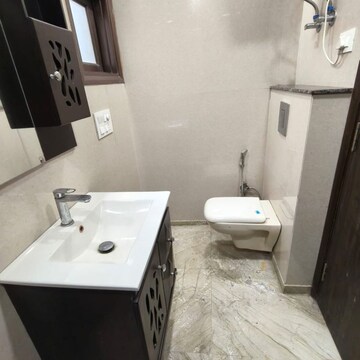 Bathroom in 2 BHK Builder Floor at Lajpat Nagar ii – for Rent