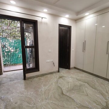 Bedroom in 2 BHK Builder Floor at Lajpat Nagar ii – for Rent