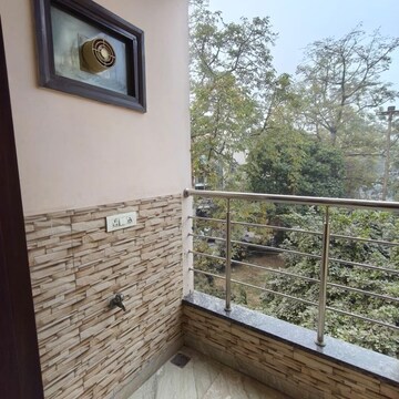 Balcony in 2 BHK Builder Floor at Lajpat Nagar ii – for Rent
