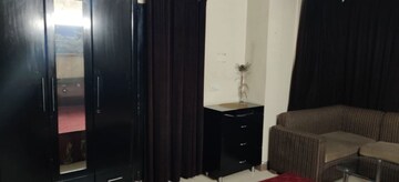 Living Room in 3 BHK Apartment at Ansal Valley View Estate, Gwal Pahari – for Rent