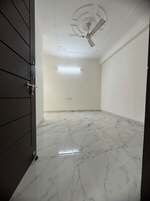 Bathroom in 1 BHK Builder Floor at Chattarpur – for Rent