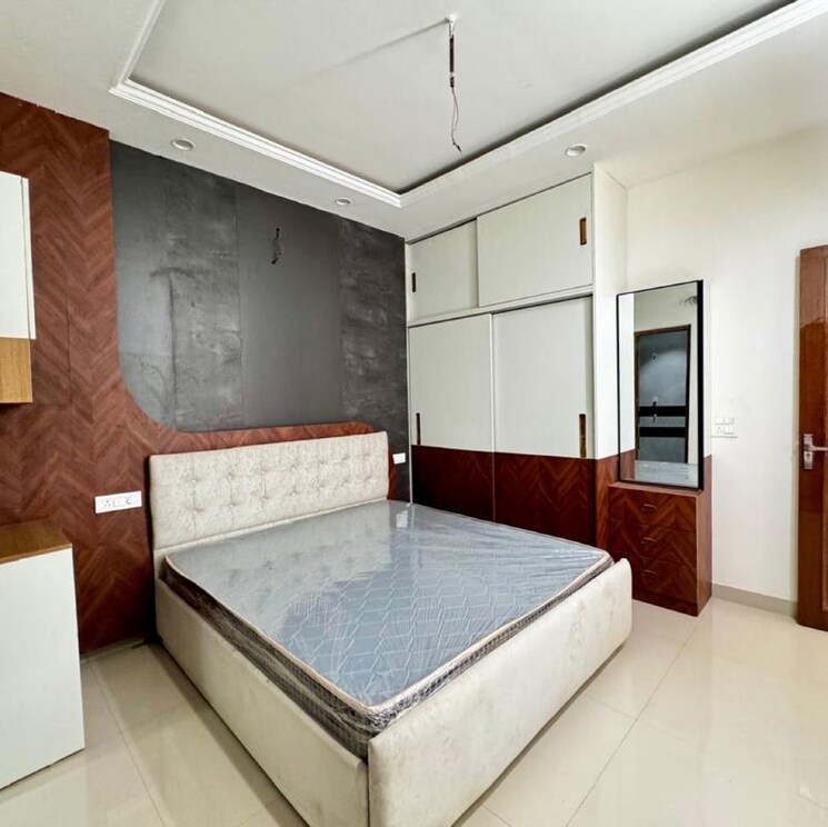 Bedroom, kharar mohali road 3 Bedroom 1350 Sq.Ft. Apartment In Kharar Mohali Road Kharar 9662376