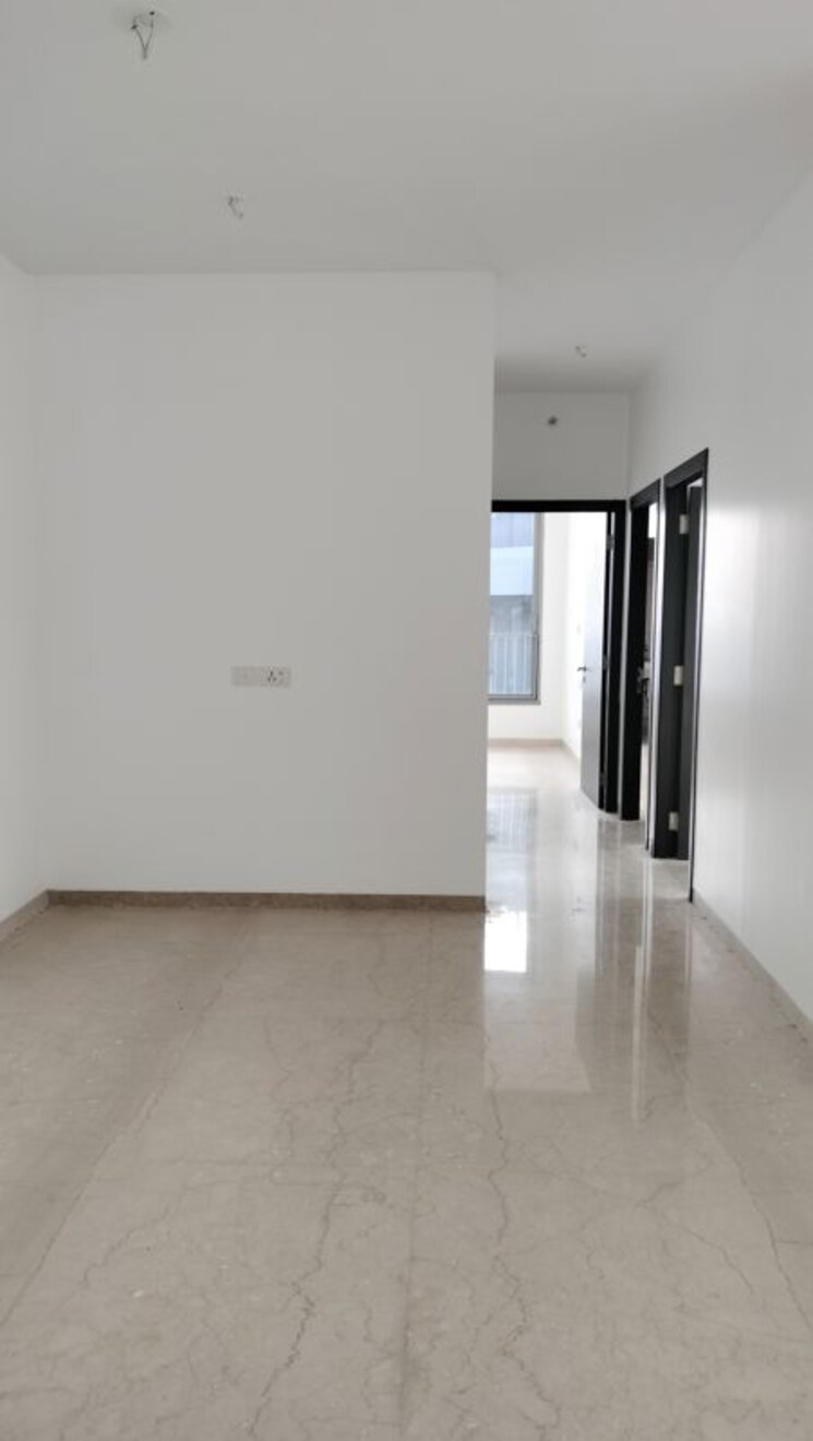 Dining area, oberoi-sky-city 3 Bedroom 1100 Sq.Ft. Apartment In Borivali East Mumbai 9775813