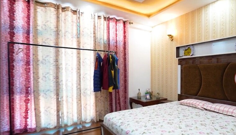 Bedroom, omaxe-new-chandigarh 4 Bedroom 2400 Sq.Ft. Builder Floor In North Mullanpur Chandigarh 9775431