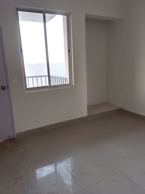 Room in 3 BHK Apartment at Sare Home, Sector 92 – for Rent
