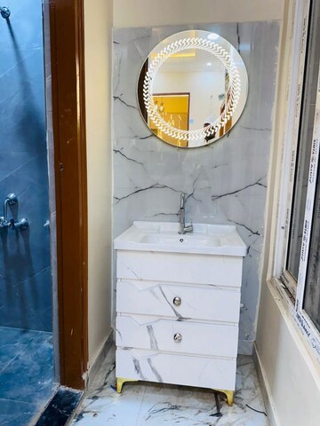 Bathroom in 3 BHK Villa at Faizabad Road – for Sale