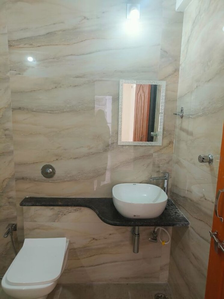 Bathroom, sai-chs-kahrghar 3 Bedroom 1500 Sq.Ft. Apartment In Kharghar Navi Mumbai 9775839