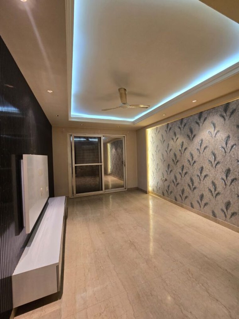 Room, as-tower 3 Bedroom 1500 Sq.Ft. Builder Floor In Sector 45 Gurgaon 9775843