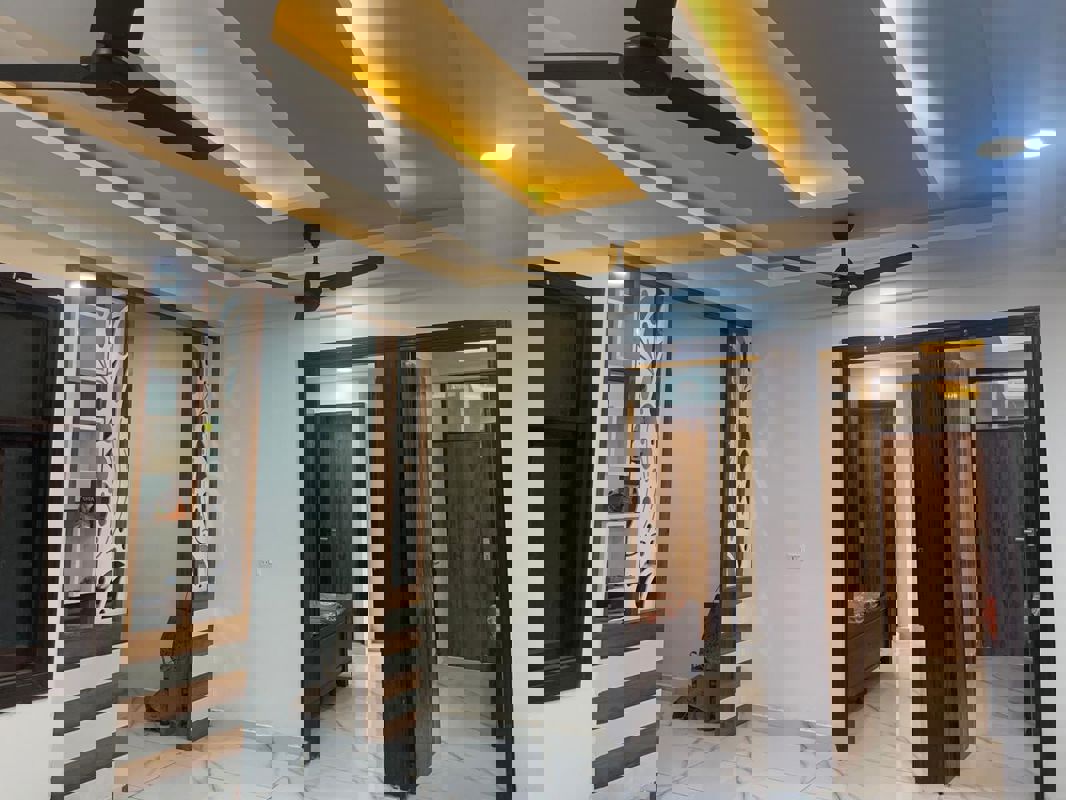 3 BHK 1350 Sq.Ft. Builder Floor in Deep Homes Sector 73