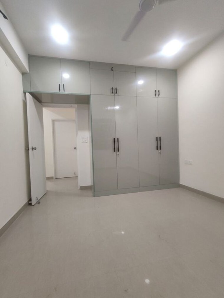 Room, sare-the-grand 4 Bedroom 2280 Sq.Ft. Apartment In Sector 92 Gurgaon 9775859