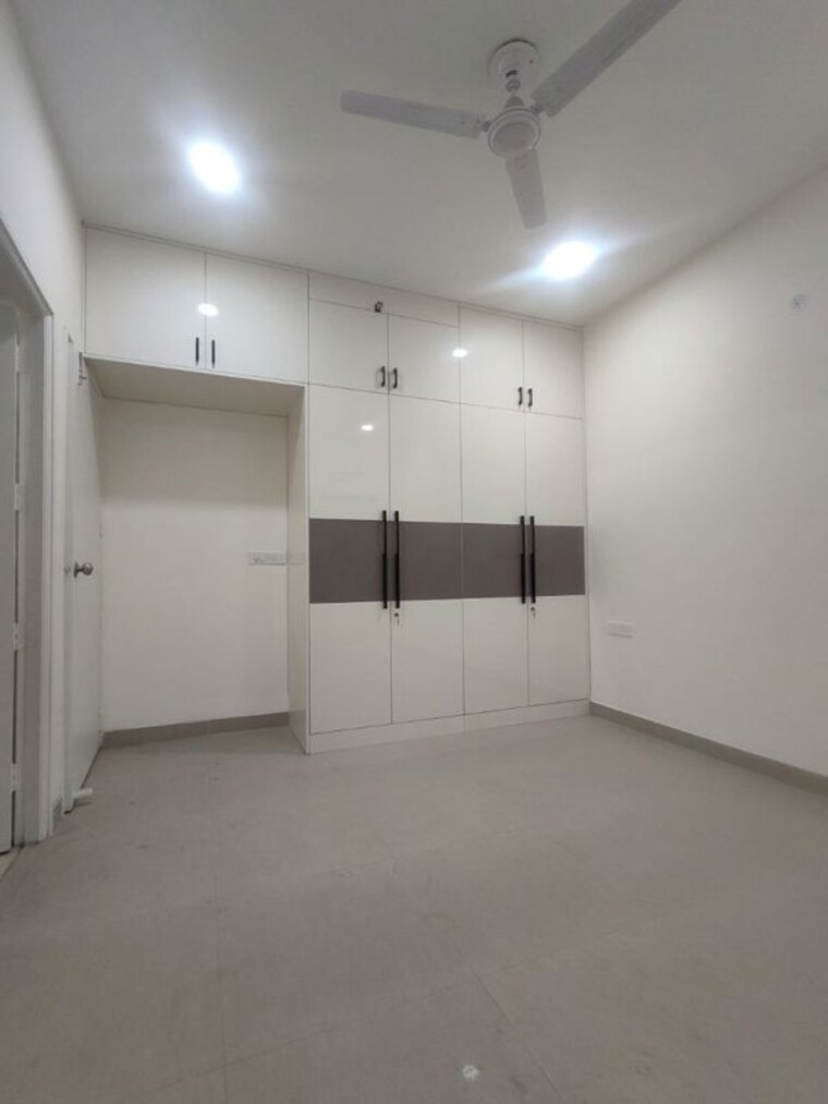 Room, sare-the-grand 4 Bedroom 2280 Sq.Ft. Apartment In Sector 92 Gurgaon 9775859