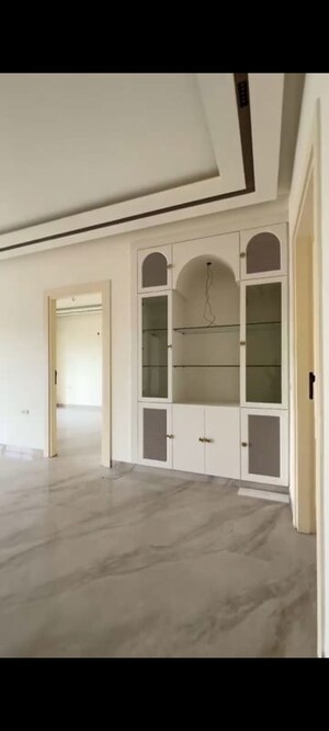 Room in 4 BHK Builder Floor at Sector 84 – for Sale