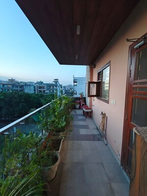 Balcony in 4 BHK Builder Floor at BP Homes, Sector 85 – for Sale