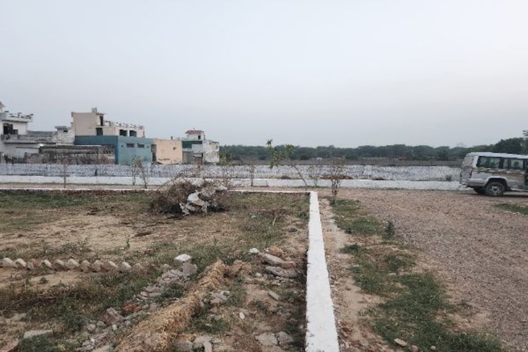 undefined, vhr-winsten-park  152 Sq.Yd. Plot In Knowledge Park V Greater Noida Greater Noida 9775980