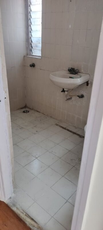 Bathroom in 1 BHK Apartment at Red Rose CHS 1, Andheri West – for Rent