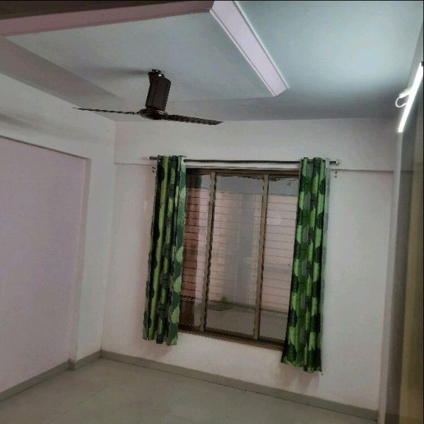 2 BHK + Study Room Apartment For Rent in Chingrighata