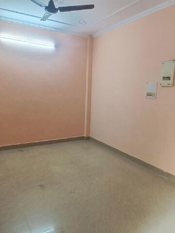 Master Bedroom in 2 BHK Apartment at Beliaghata – for Rent