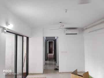 Building Lobby in 4 BHK Builder Floor at Dlf Phase ii – for Sale